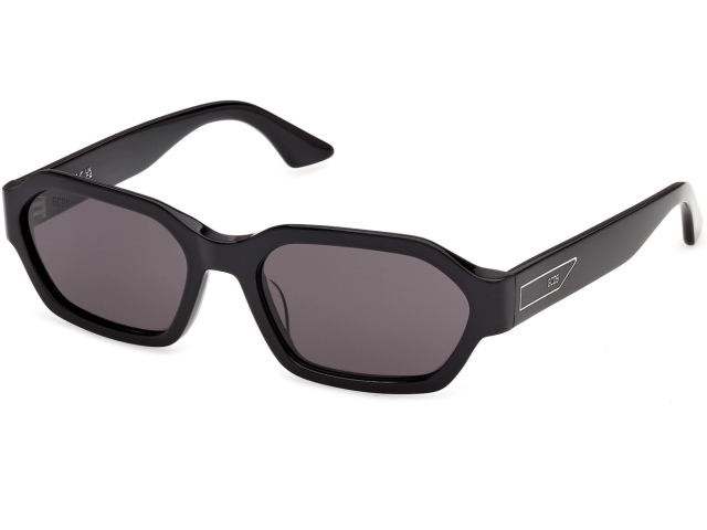 GCDS GD 0076 01A 55